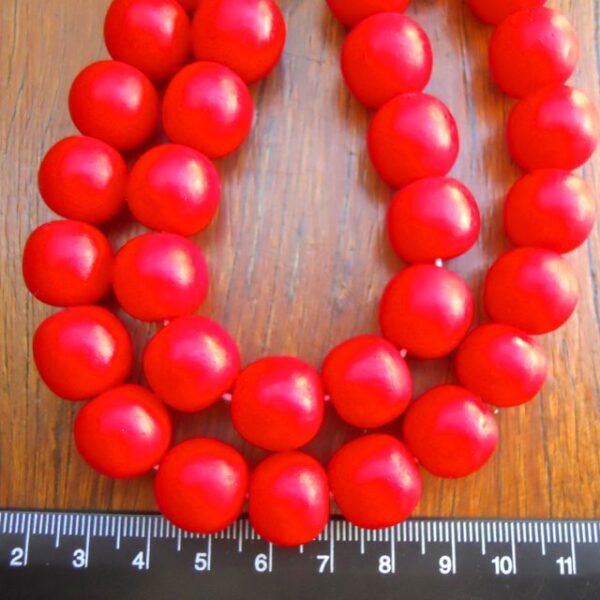 14mm Ball Solid Red